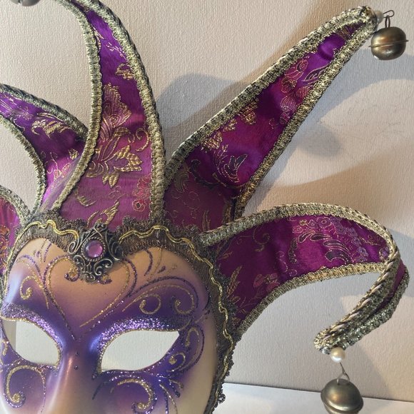 Vintage Venetian Jester Face Mask, Jolly Mask, Joker, Made in Italy, Hand - Picture 3 of 9